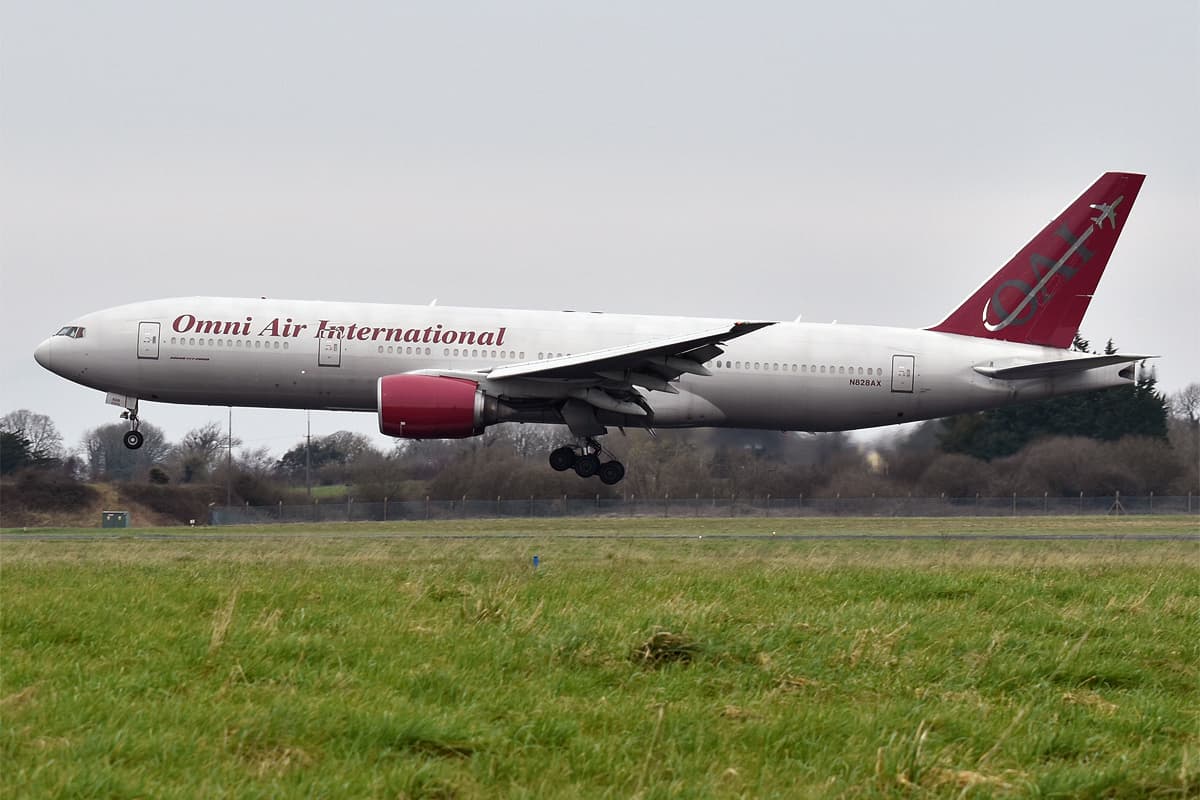 N828AX - Boeing