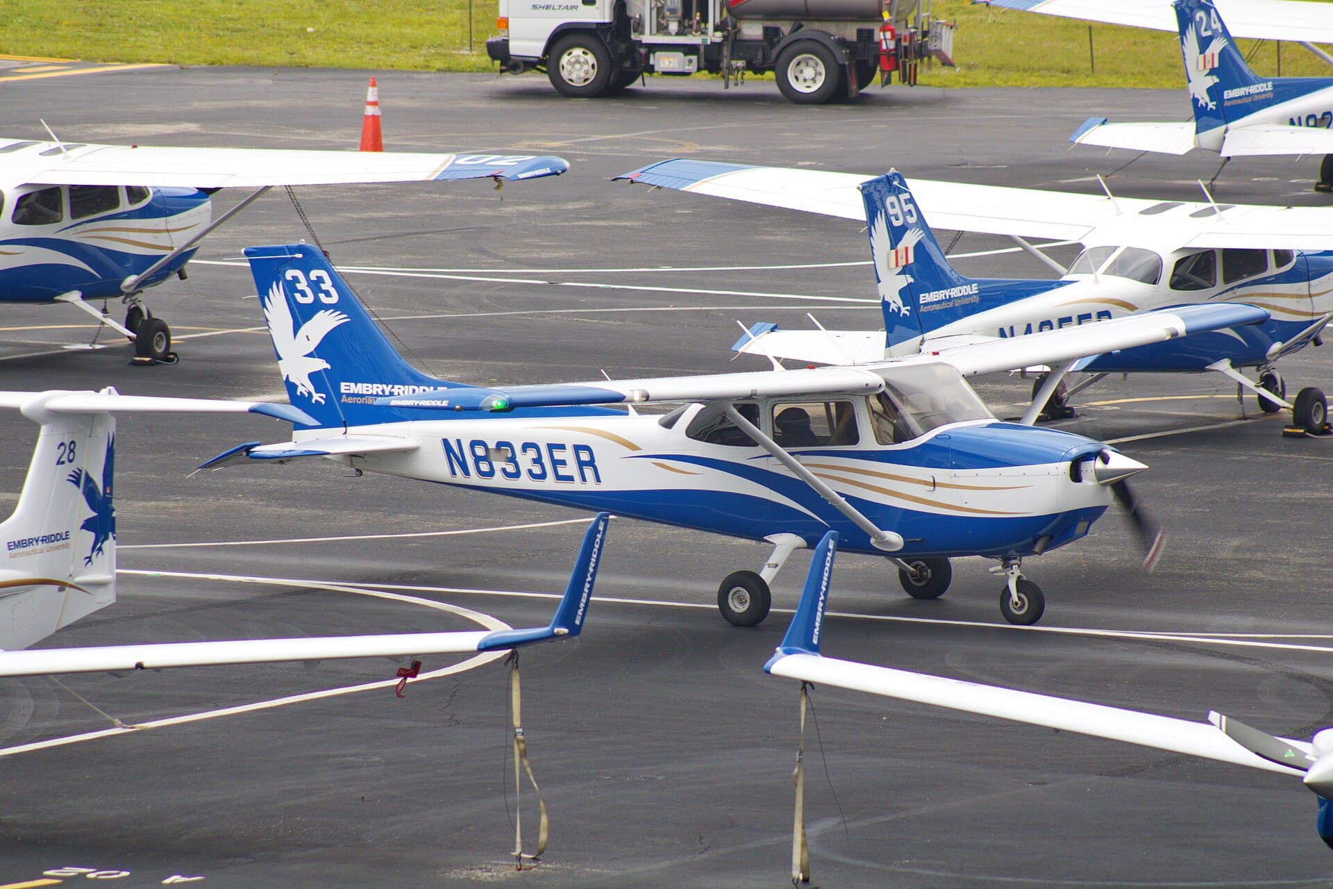 N833ER - Cessna