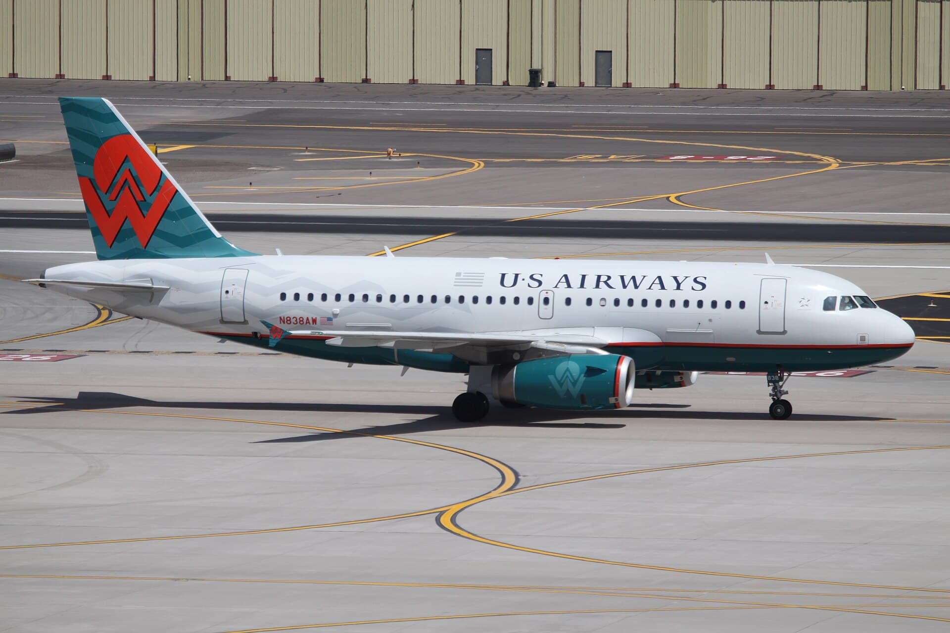 N838AW - Airbus