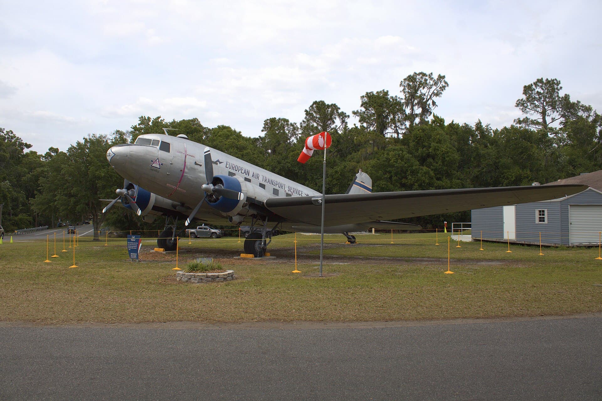 N839M - Douglas