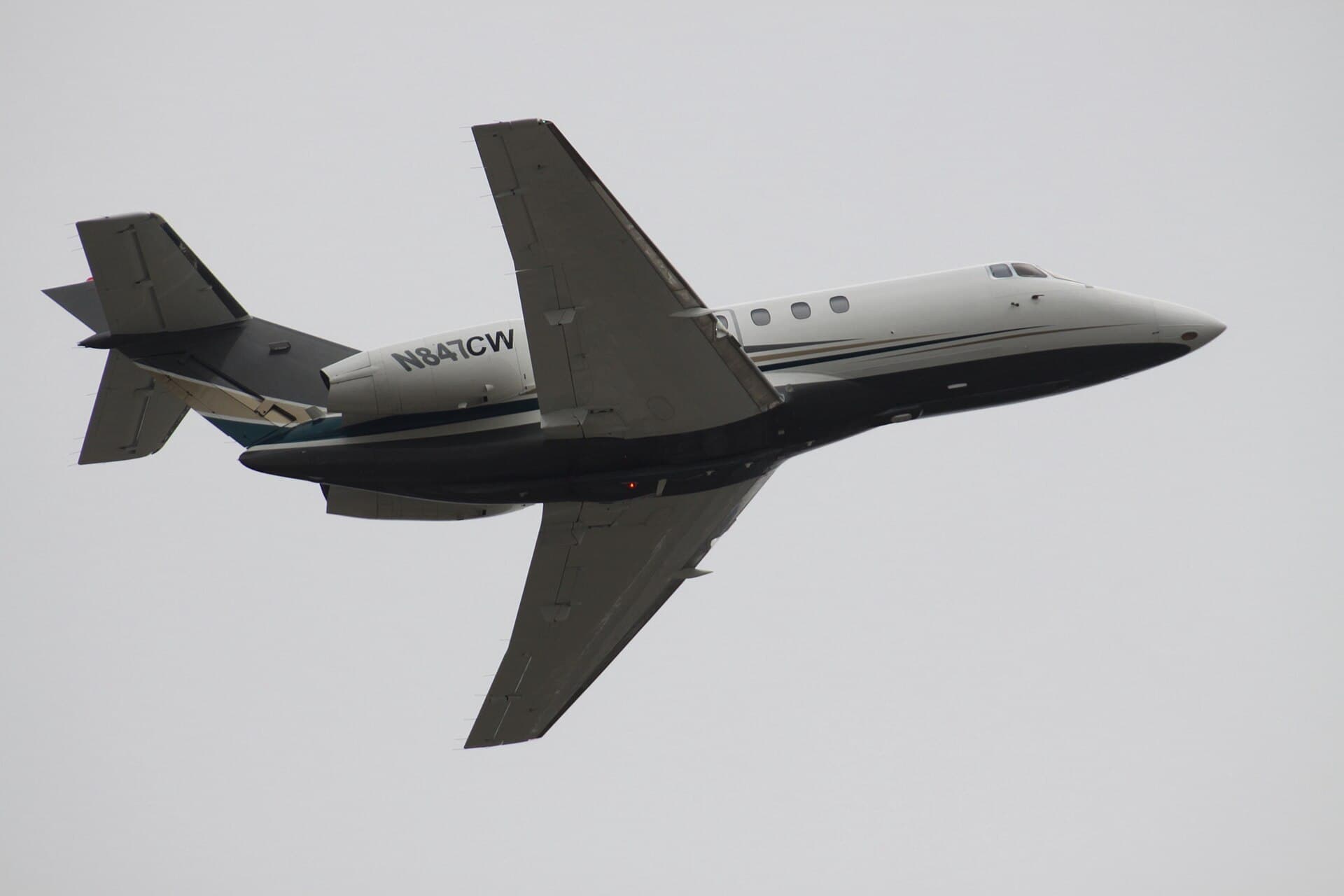 N847CW - Business jet