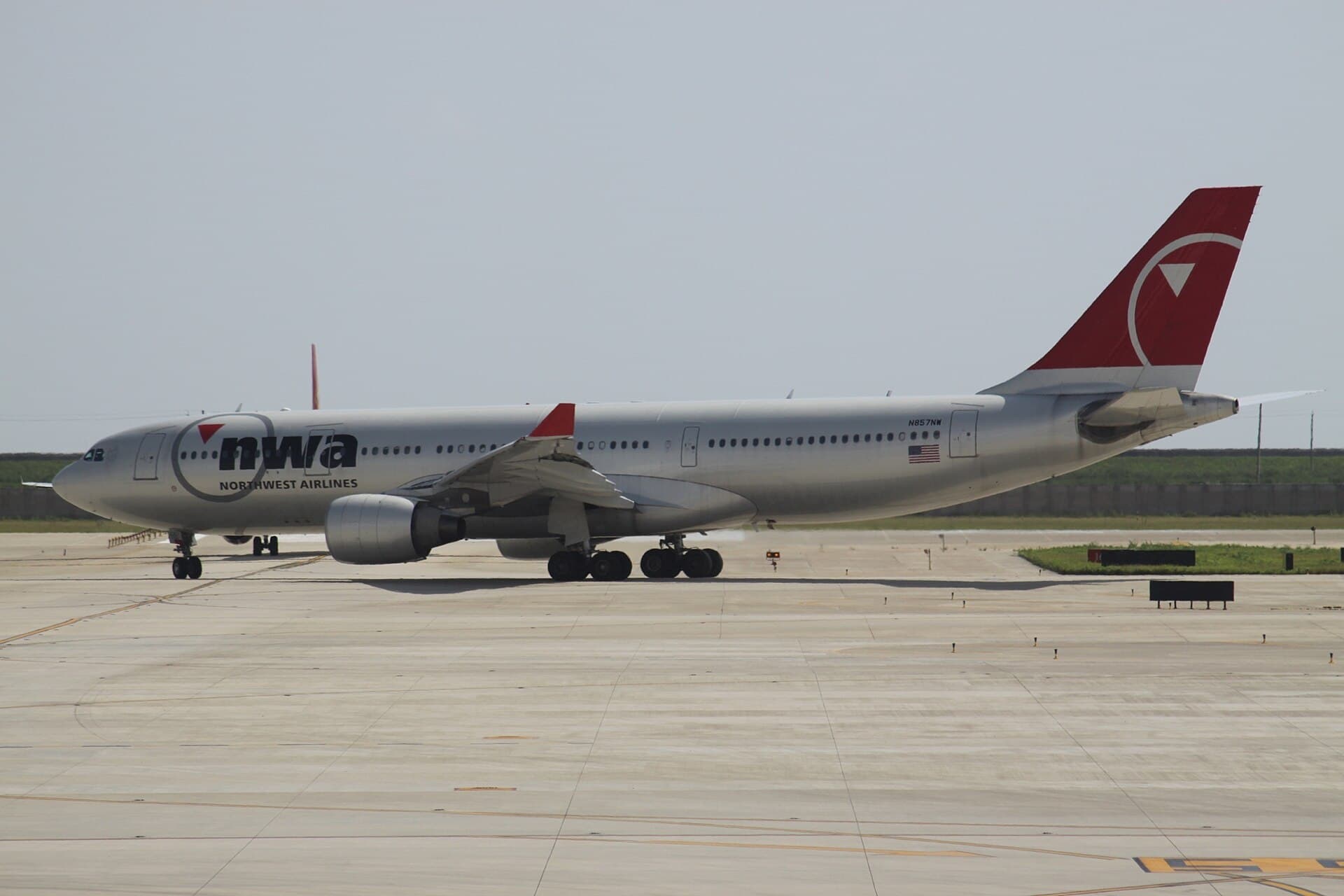 N857NW - Airbus
