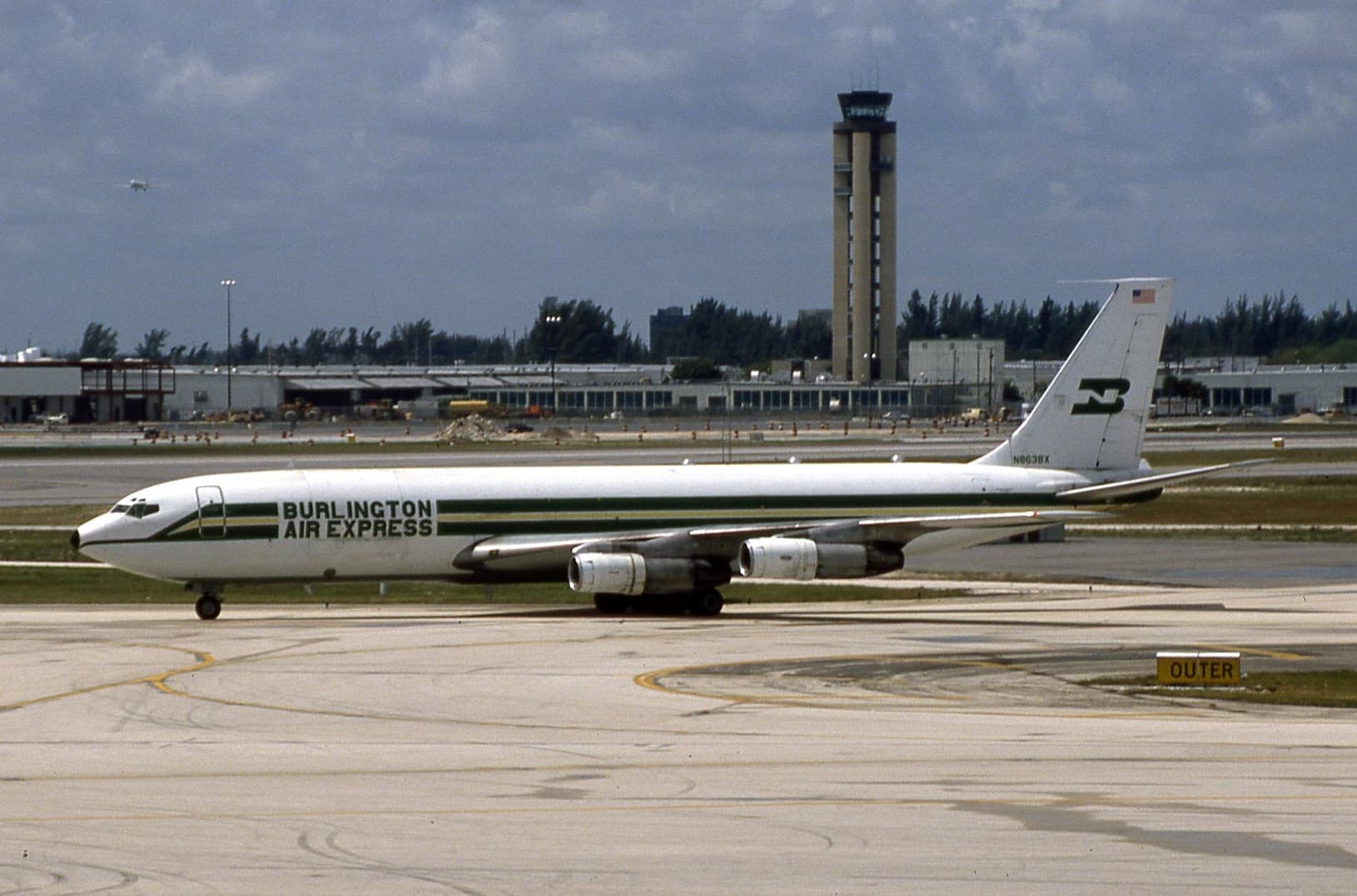 N863BX - Boeing