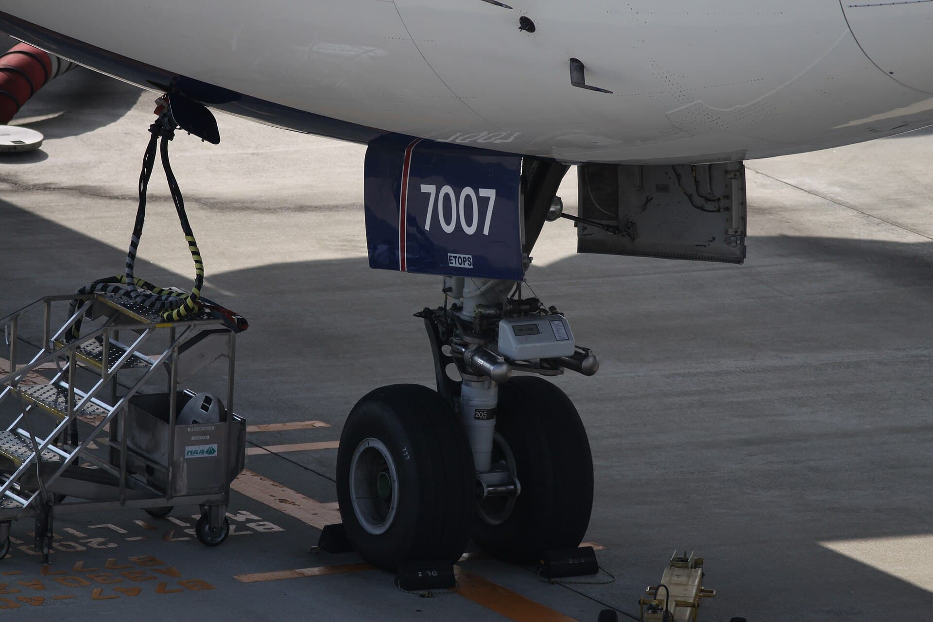N866DA - Aircraft