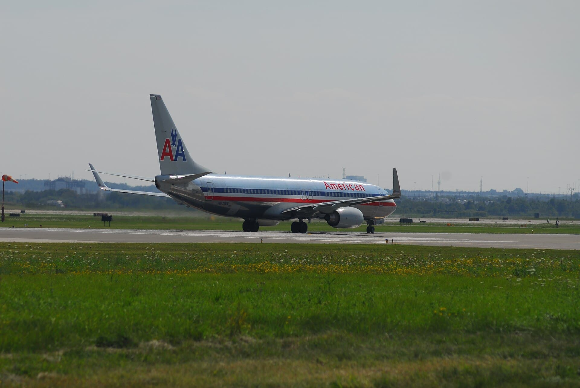 N871NN — Twin-engine aircraft