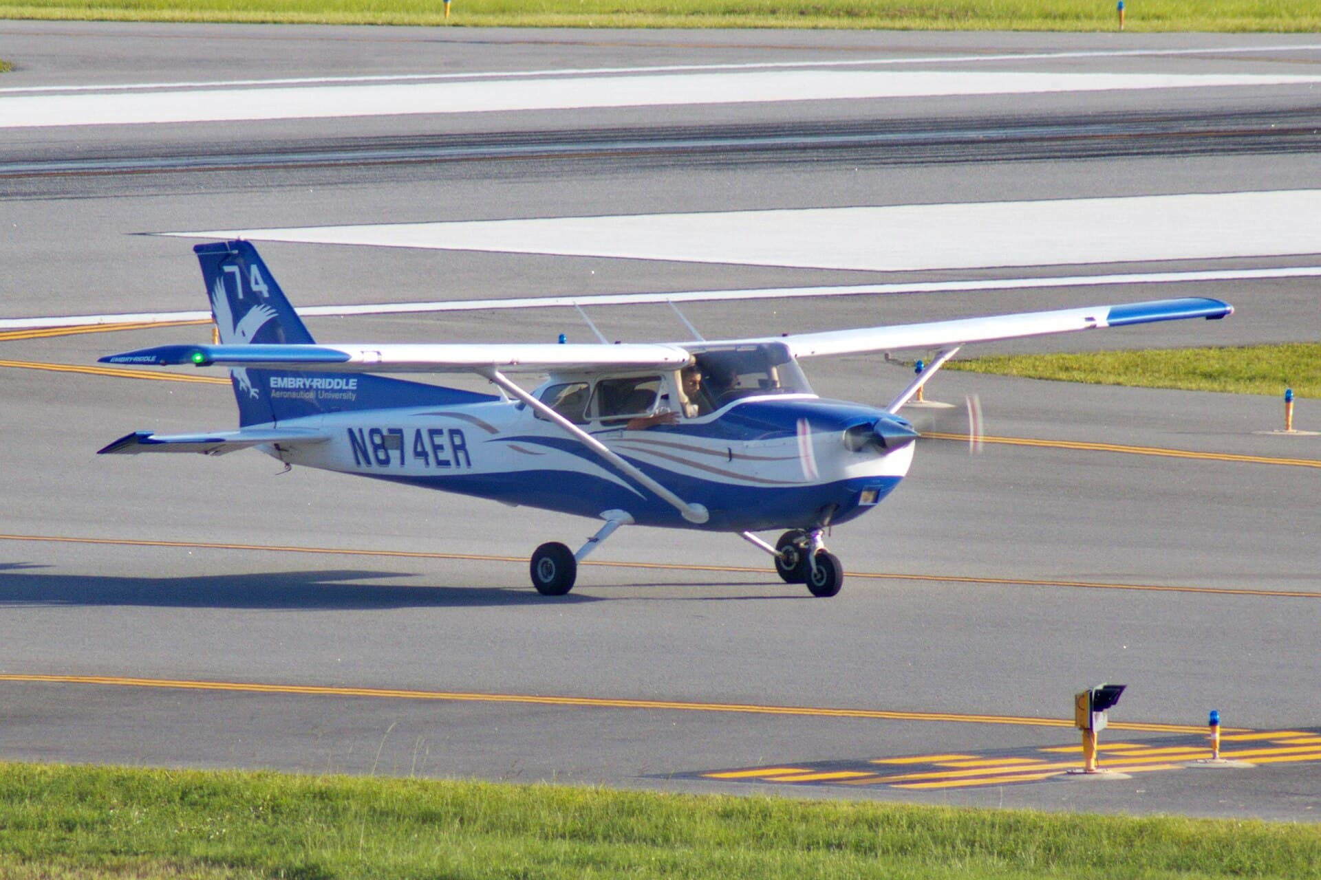 N874ER - Single-engine aircraft