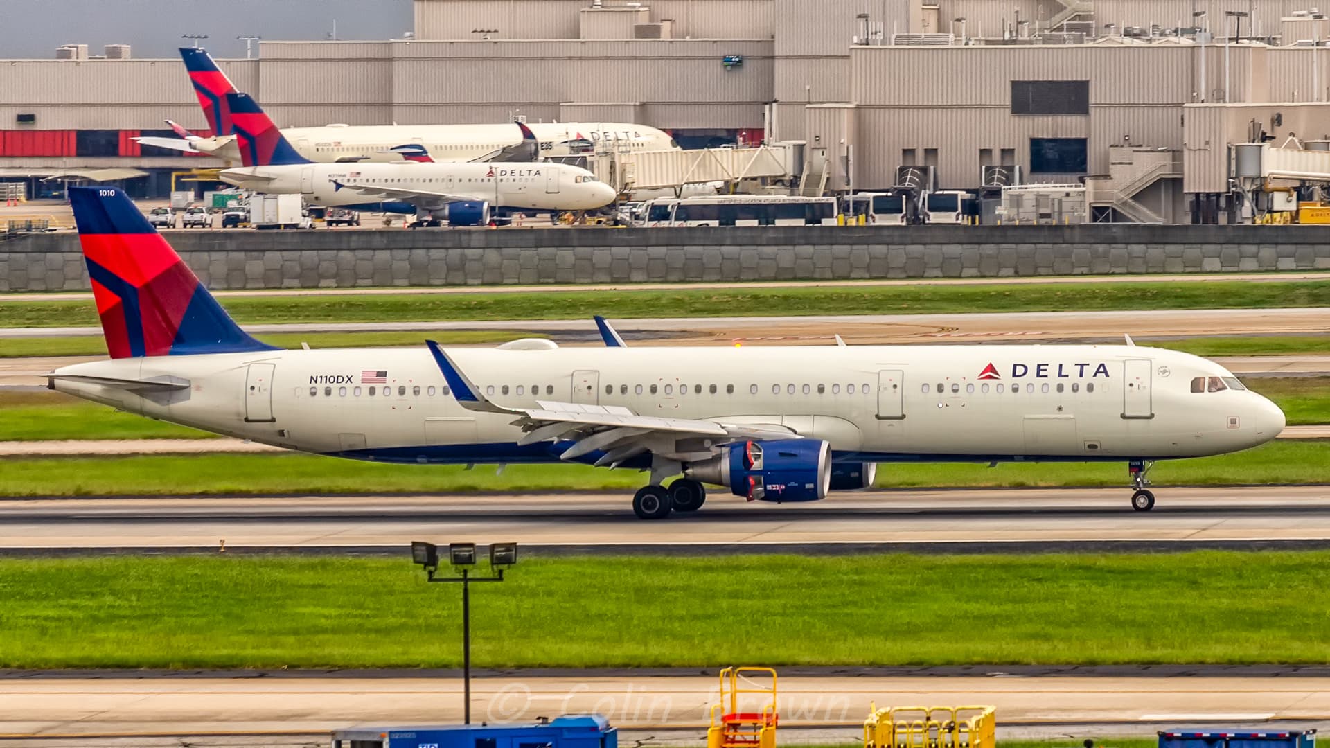 N110DX — Airbus
