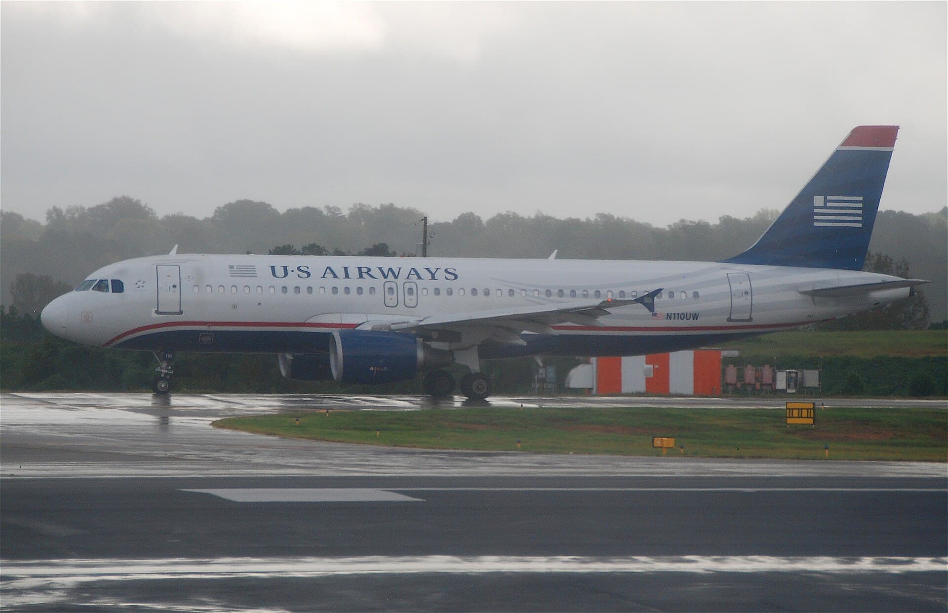 N110UW - Airbus
