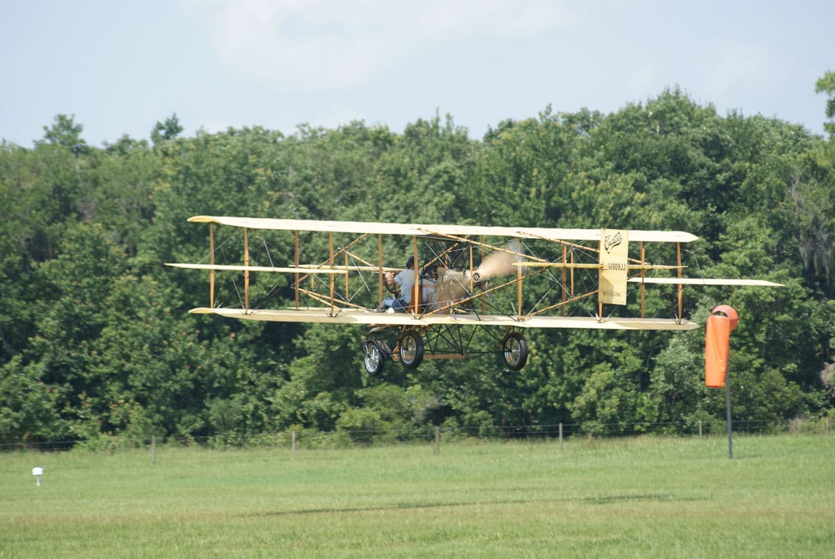 - Aircraft