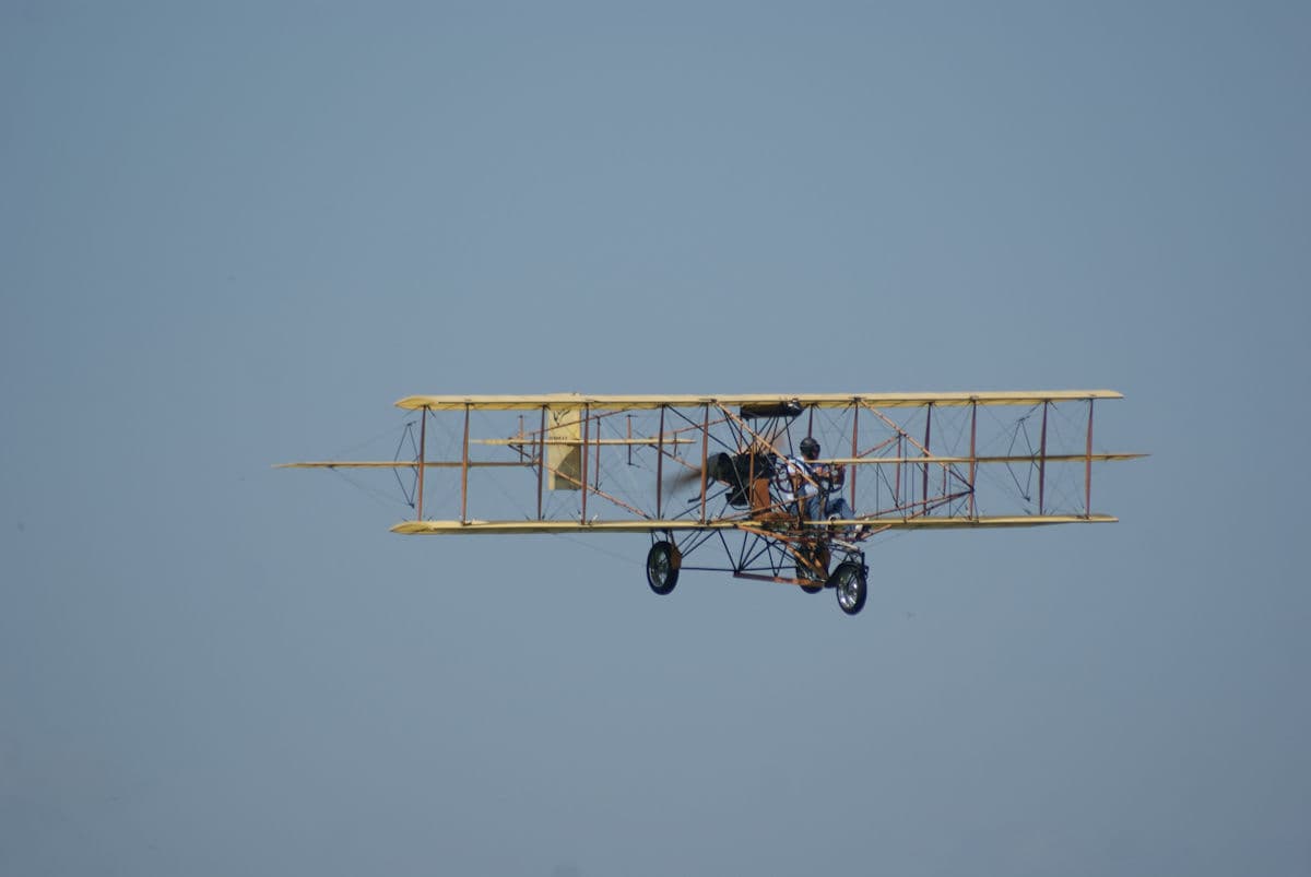 - Aircraft