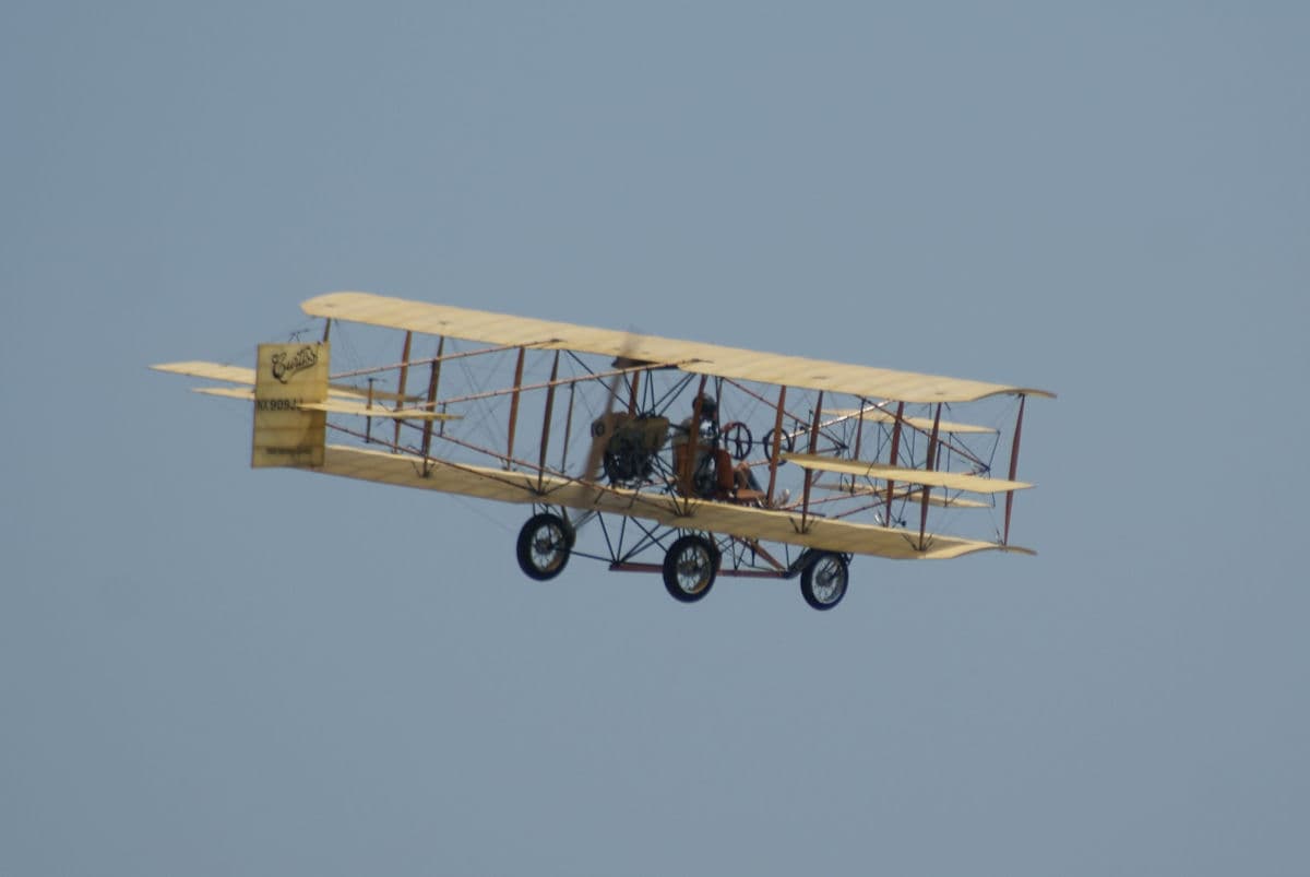 - Aircraft