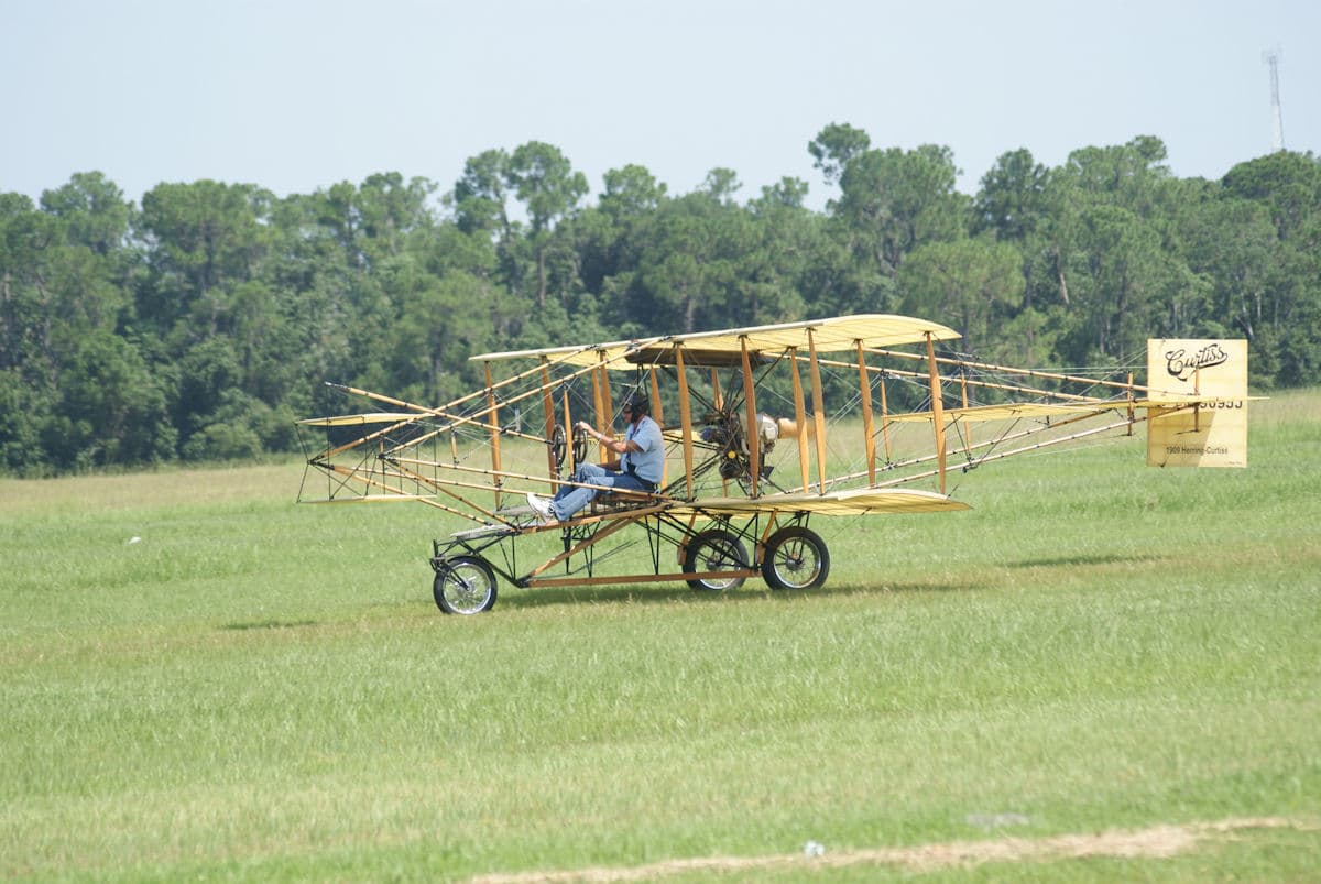 - Aircraft