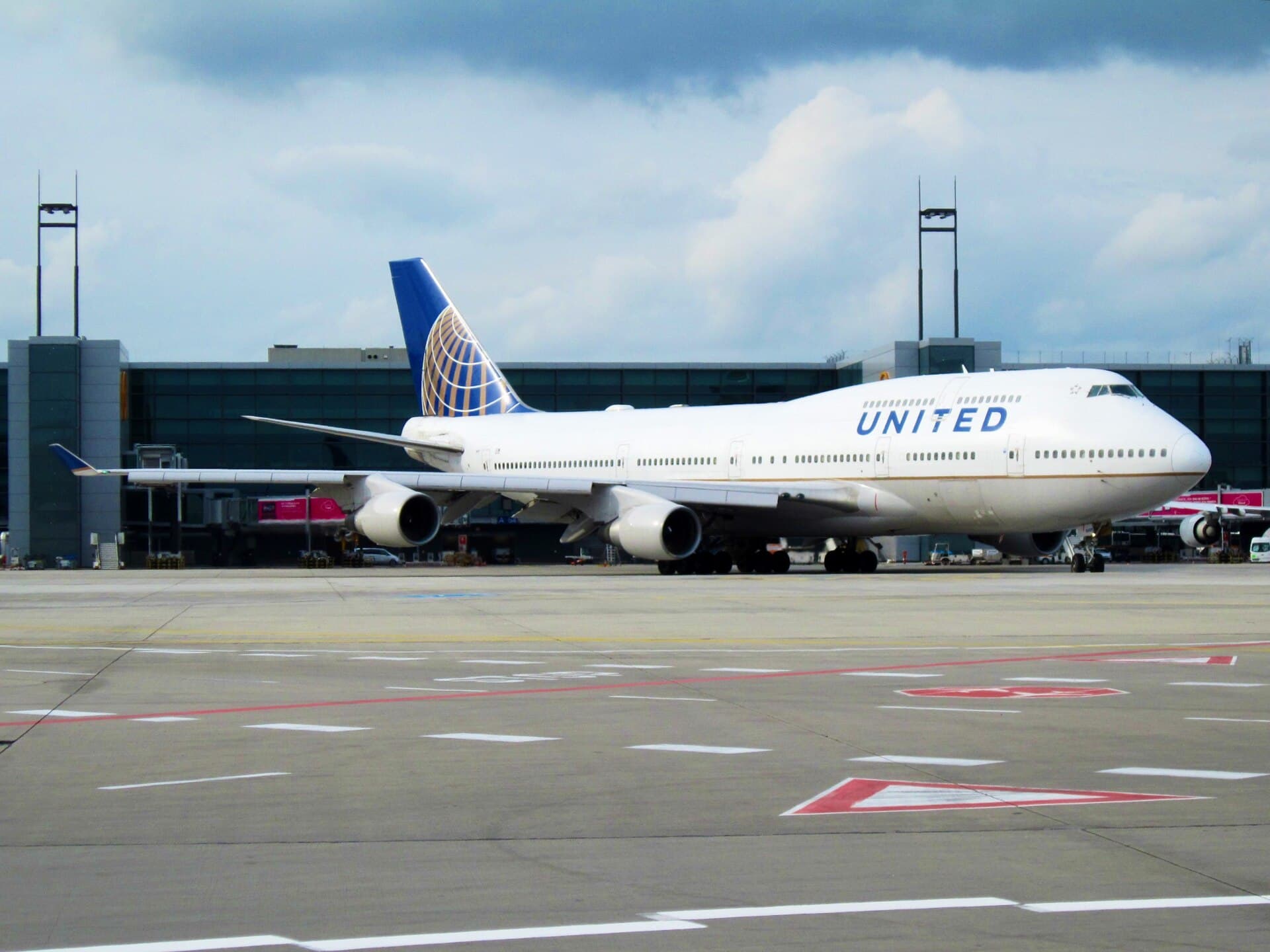 N119UA - Boeing