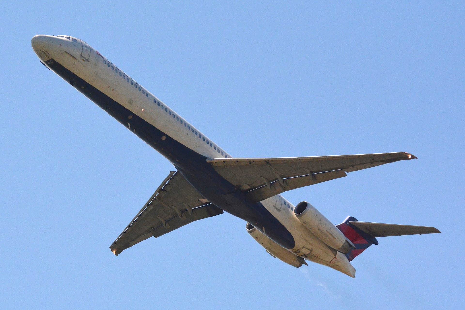 N912DL - Aircraft