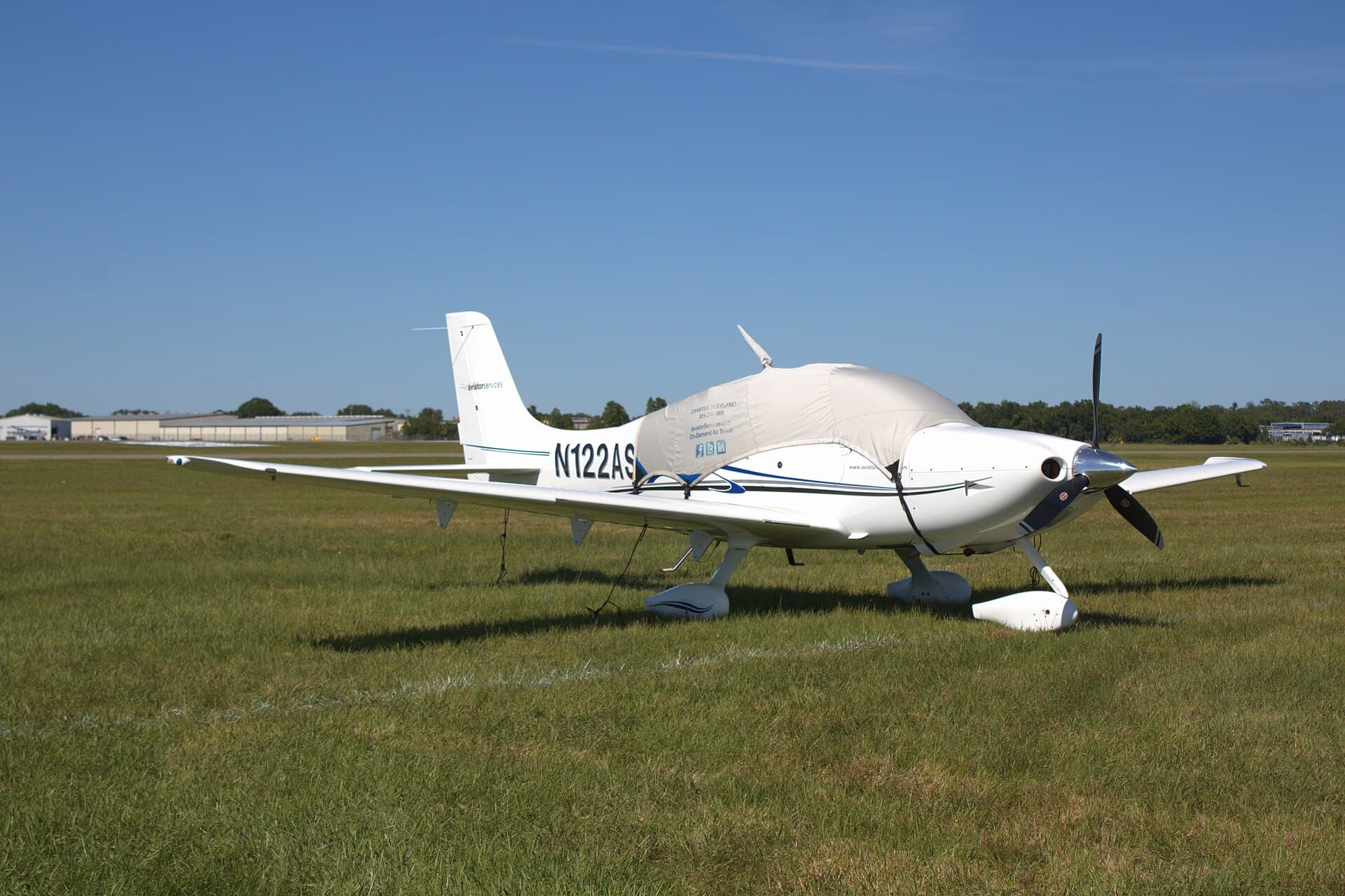 N122AS - Cirrus