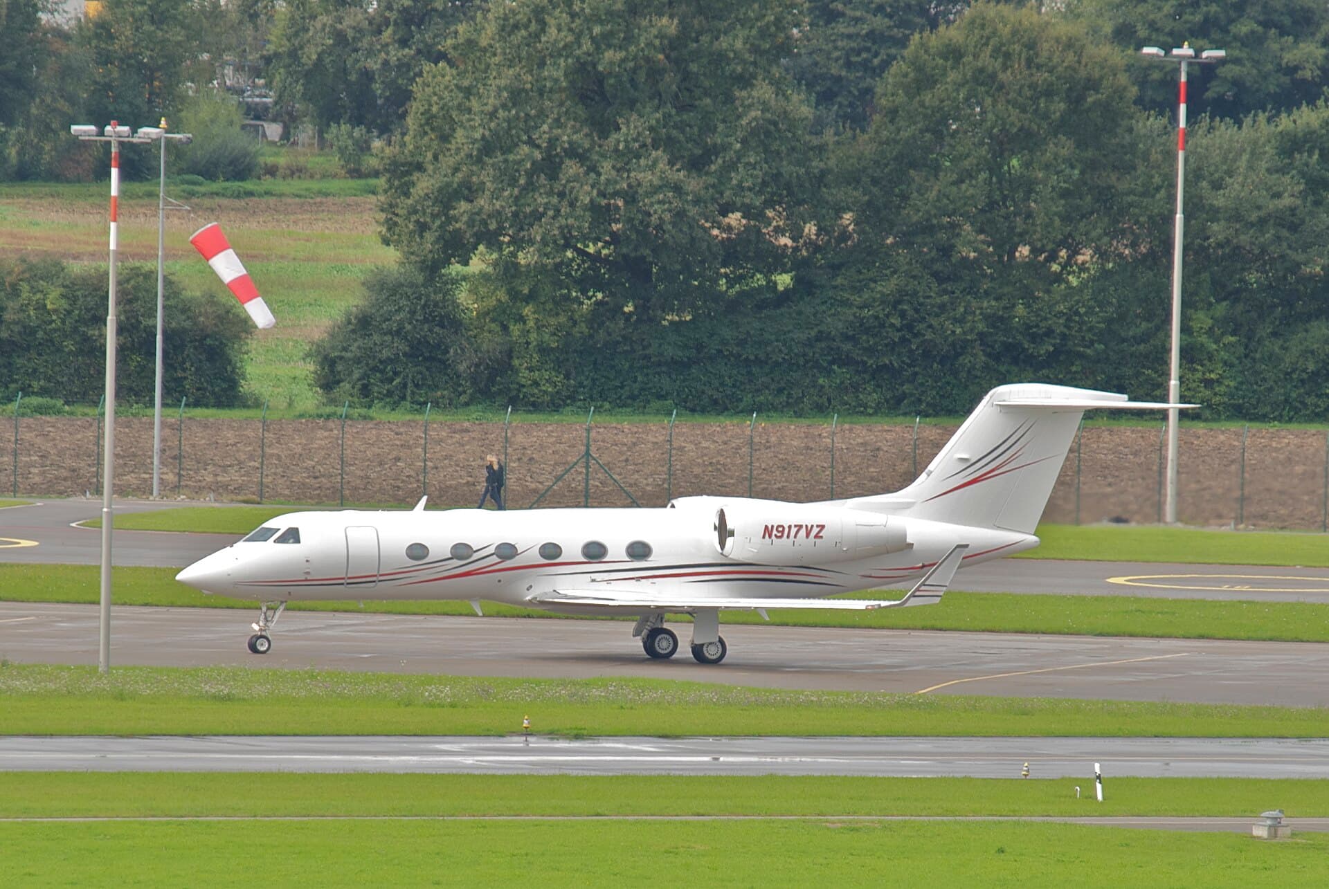 N917VZ - Business jet