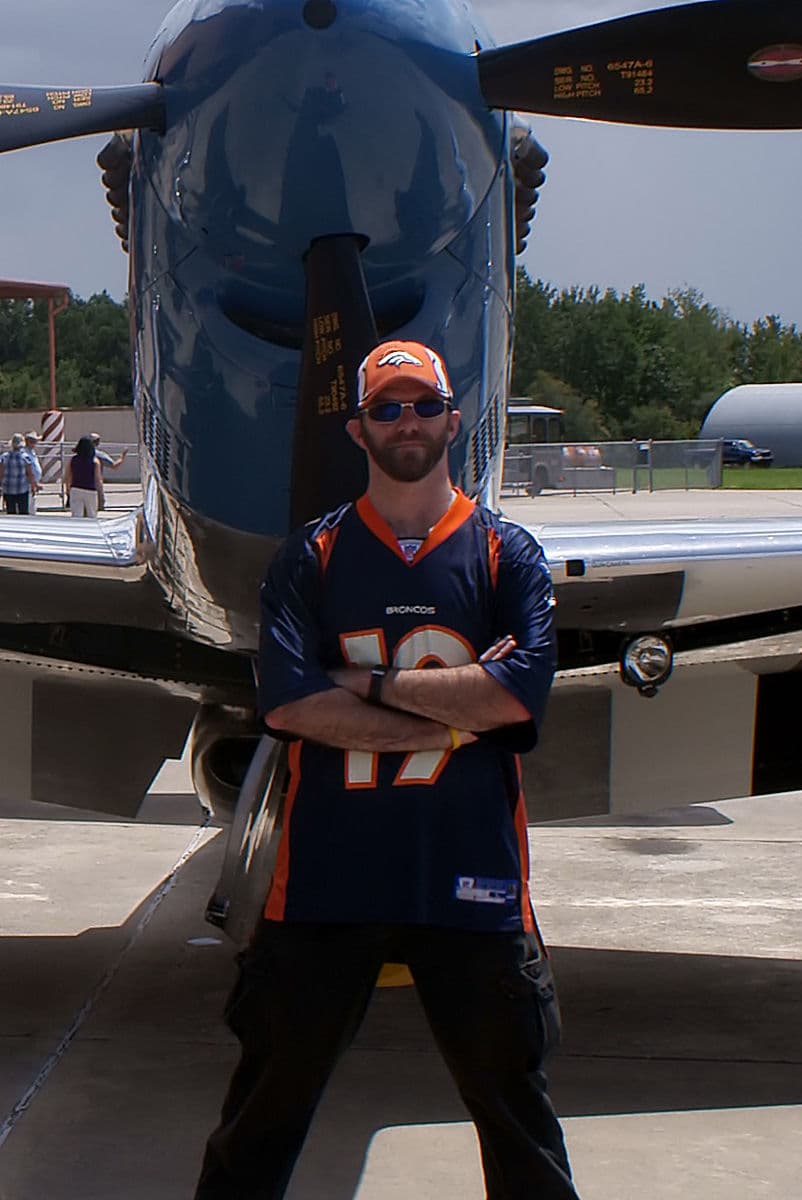 - Single-engine aircraft