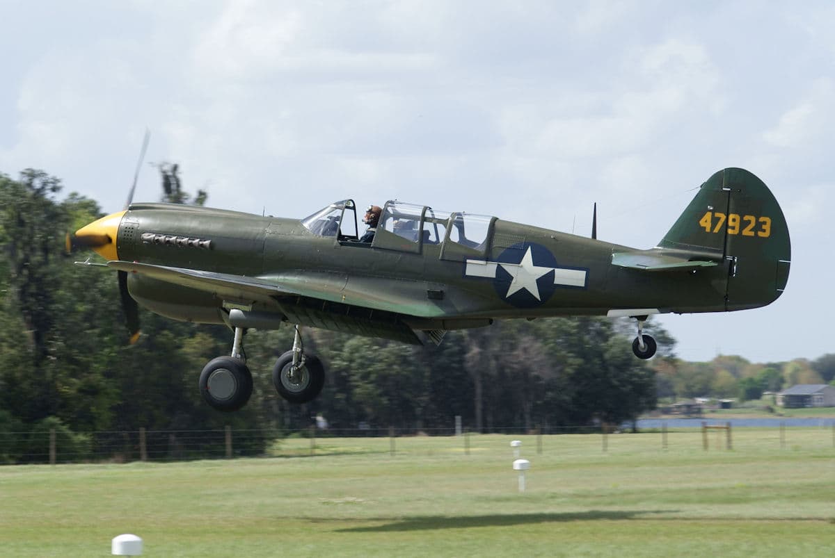 - Single-engine aircraft