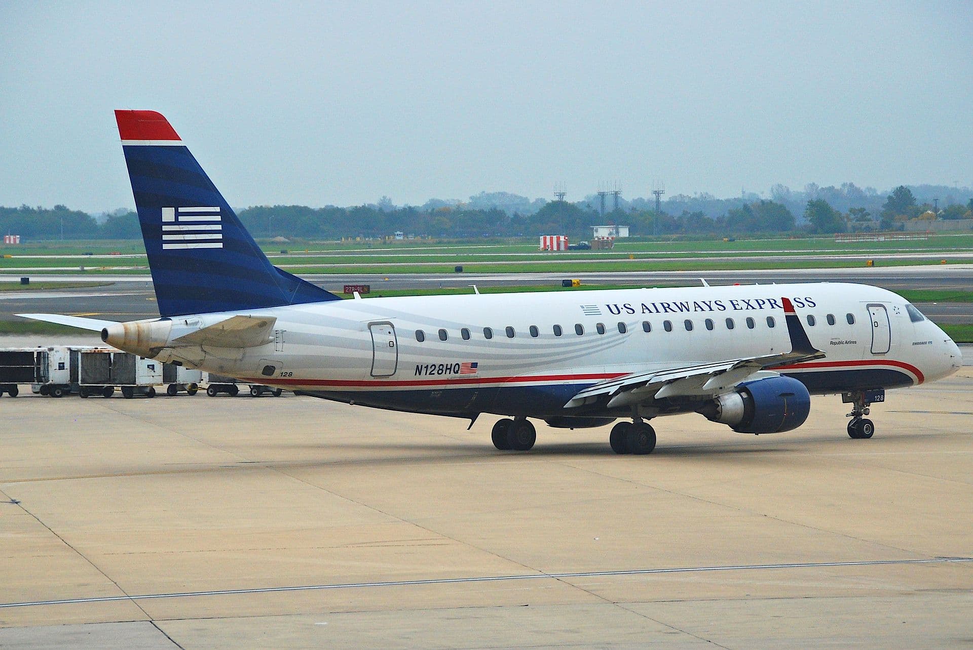 N128HQ - Embraer