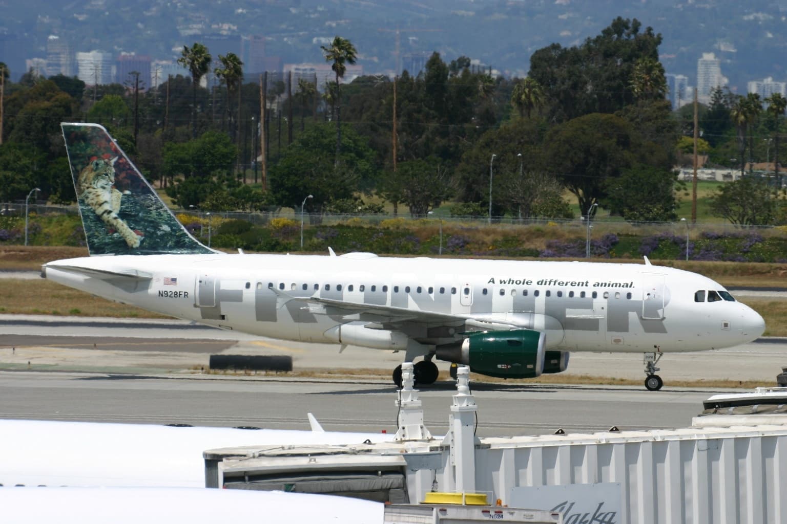N928FR - Airbus