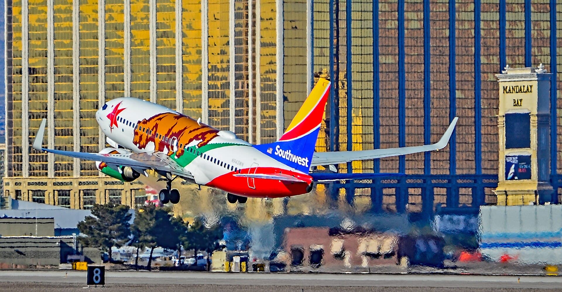 N943WN - Boeing