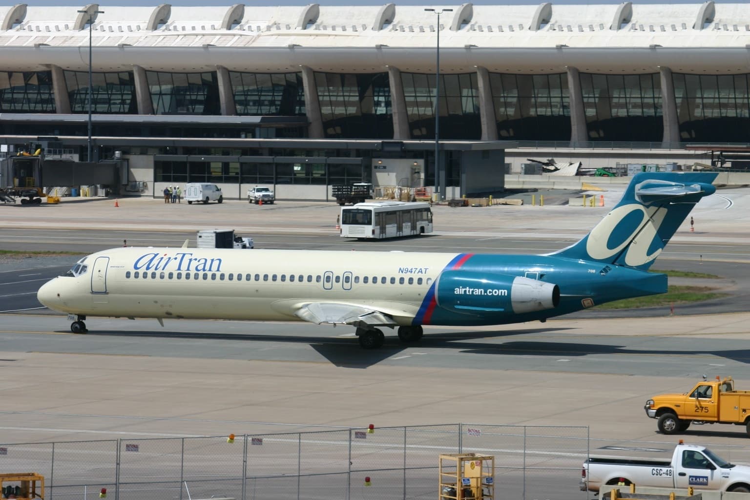 N947AT - Boeing