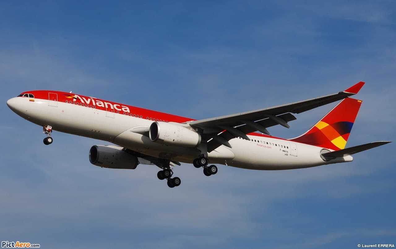 N948AC - Twin-engine aircraft