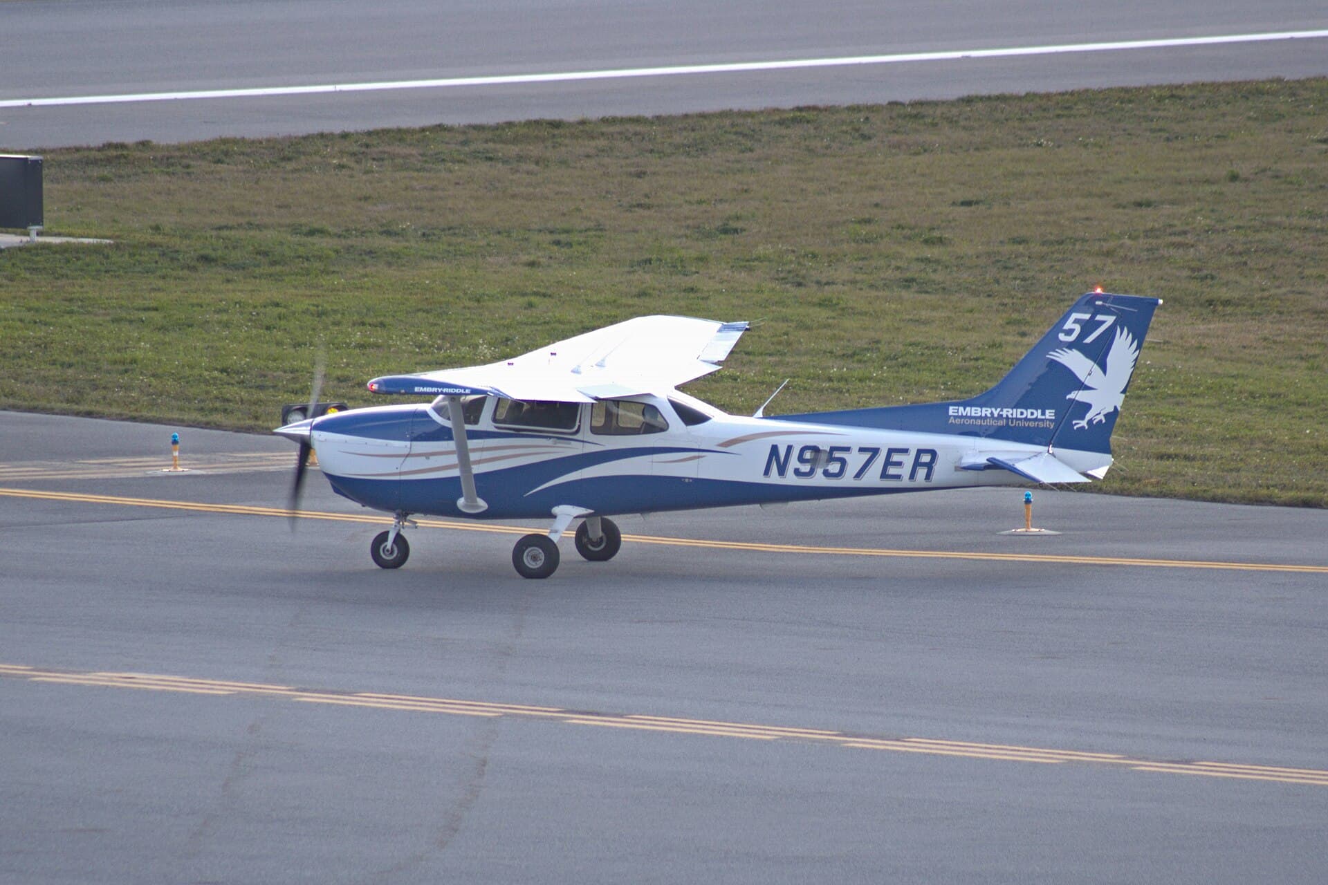 N957ER - Single-engine aircraft