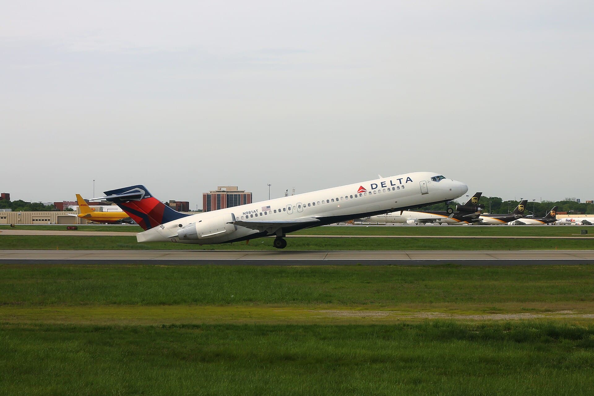 N981AT - Boeing