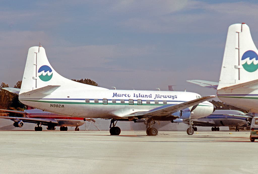 N982M - Aircraft