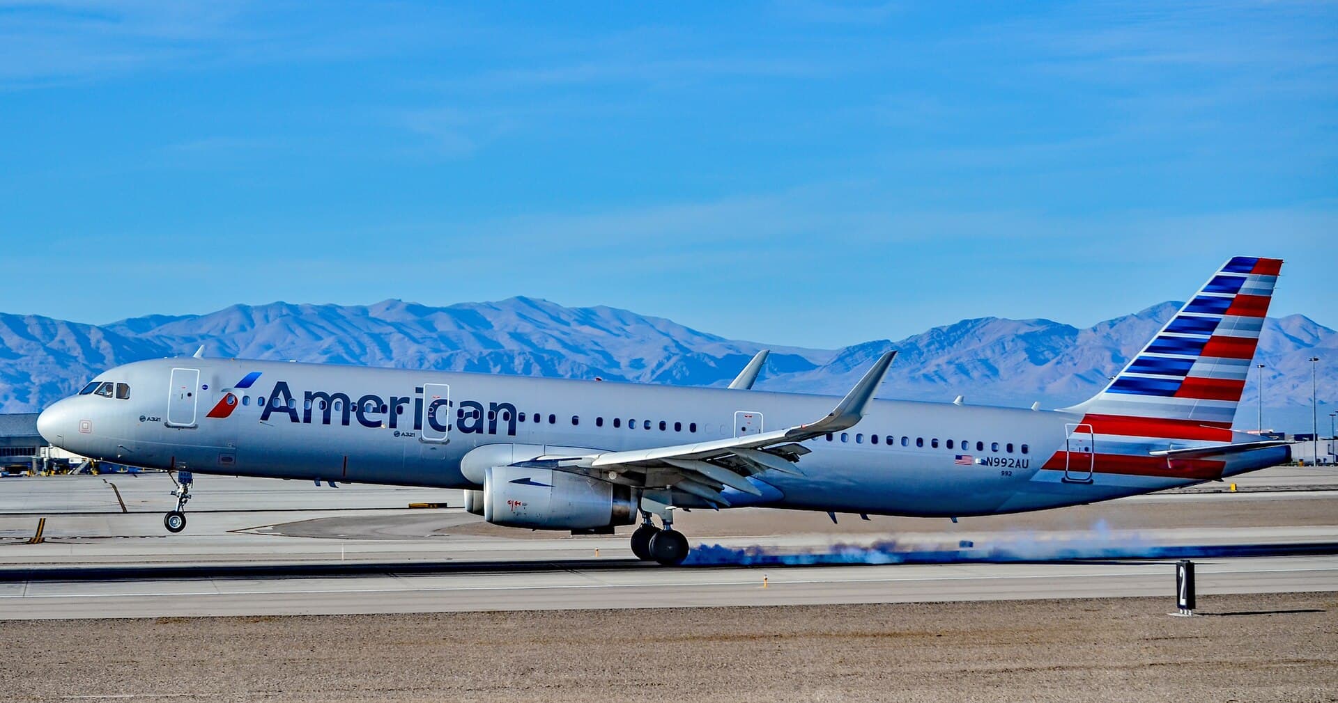N992AU - Airbus