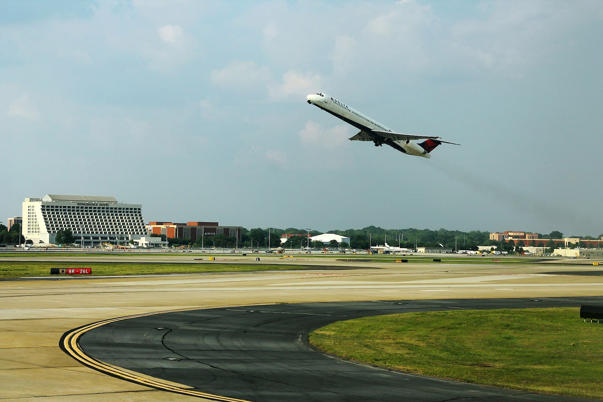 N994DL - Aircraft