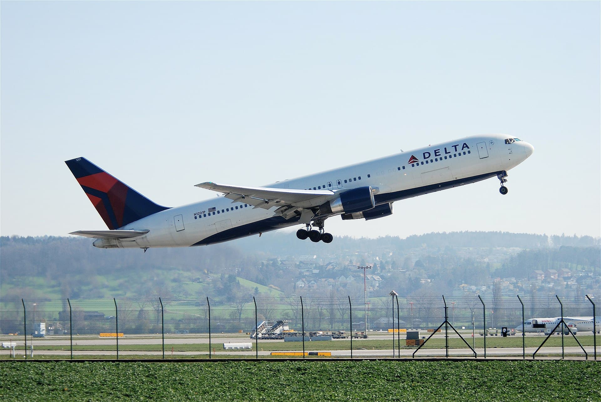 N1201P - Boeing