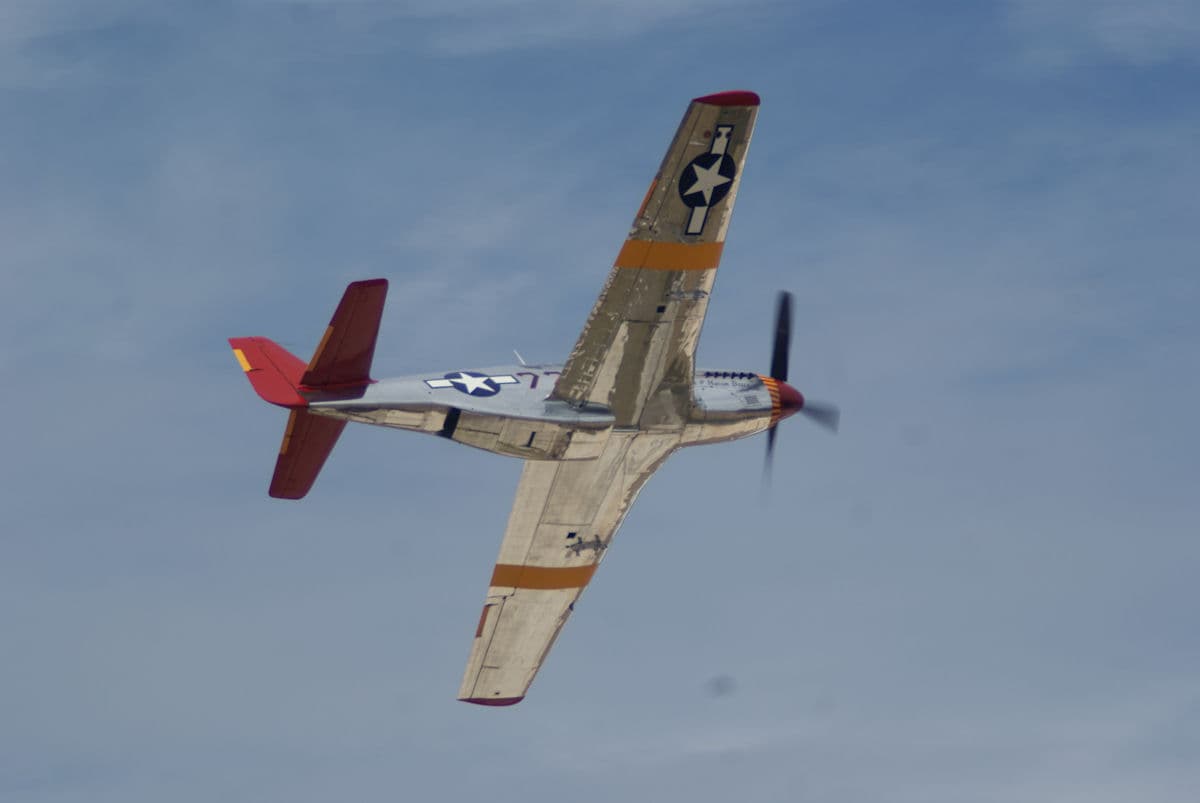 - Single-engine aircraft
