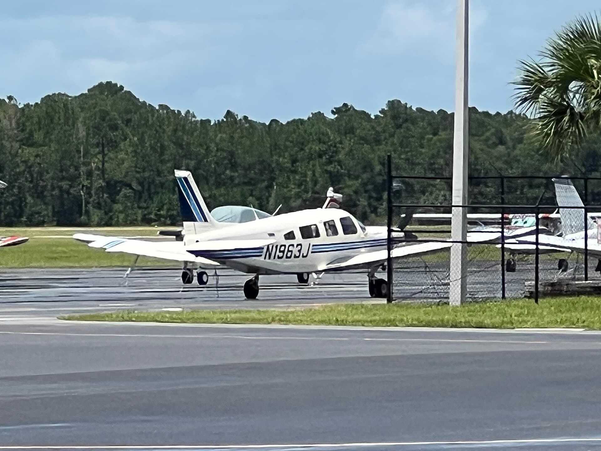 N1963J - Single-engine aircraft