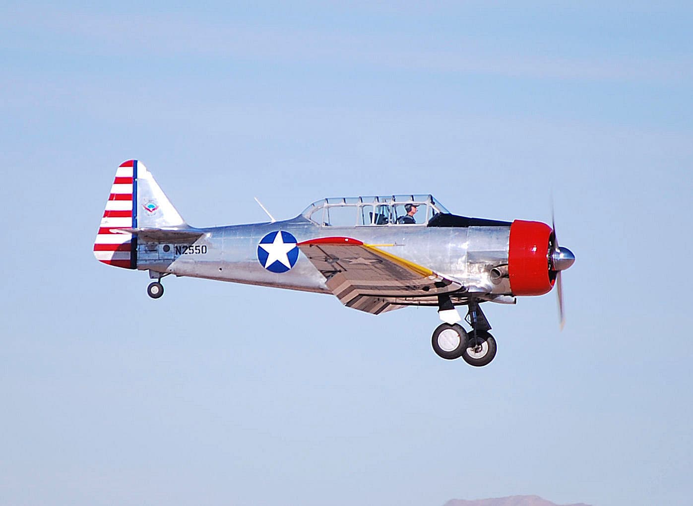 N2550 - Single-engine aircraft