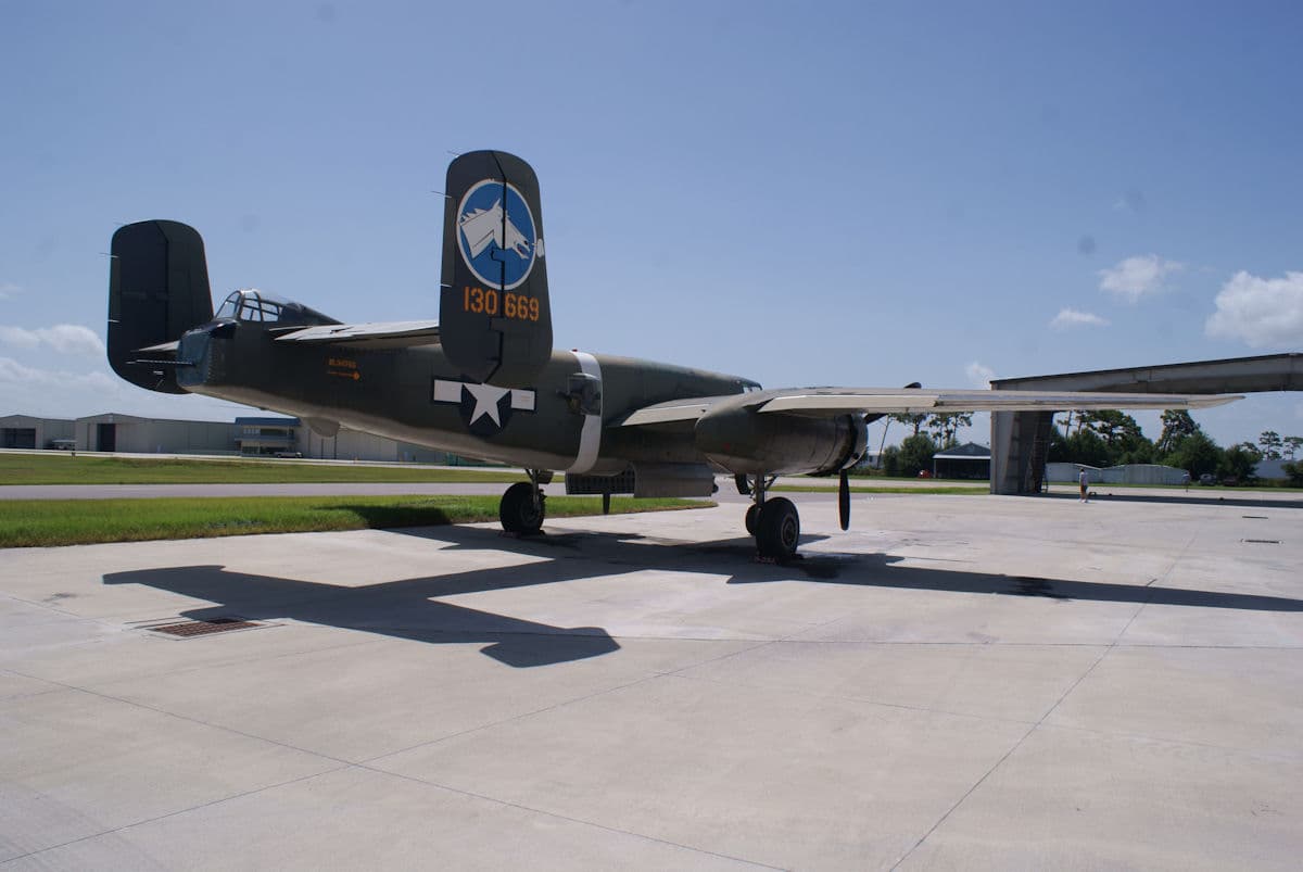 - Twin-engine aircraft