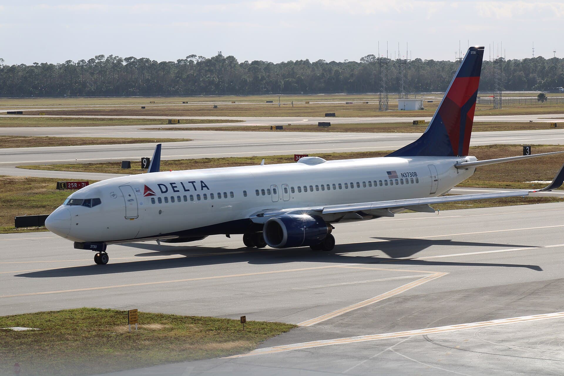 N3730B - Boeing