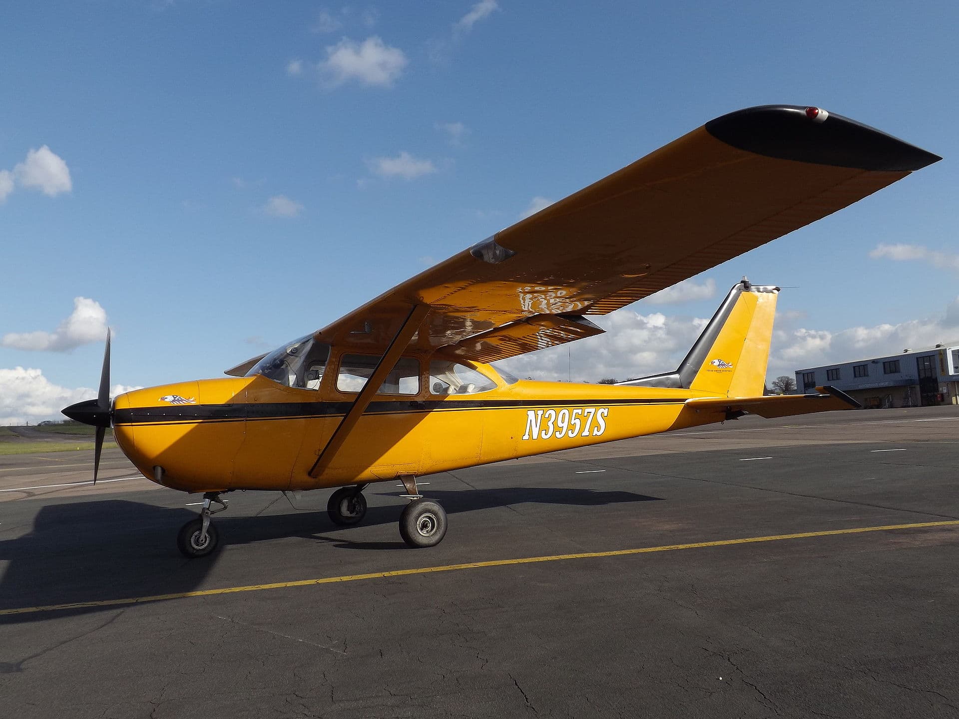 N3957S — Single-engine aircraft