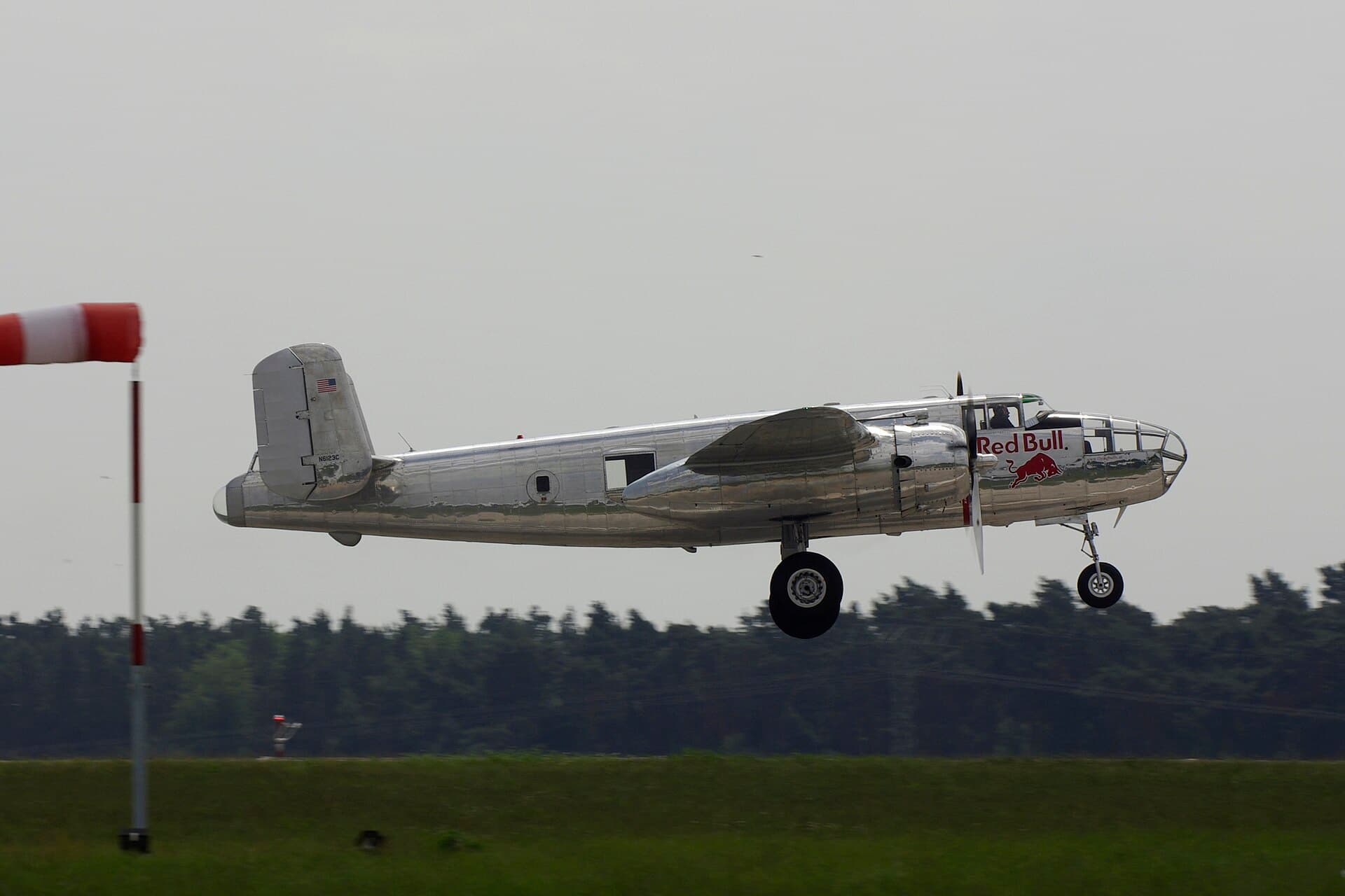 N6123C — Warbird