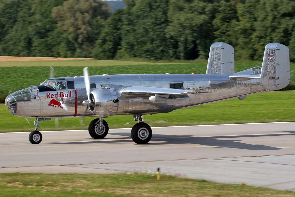 N6123C - Warbird