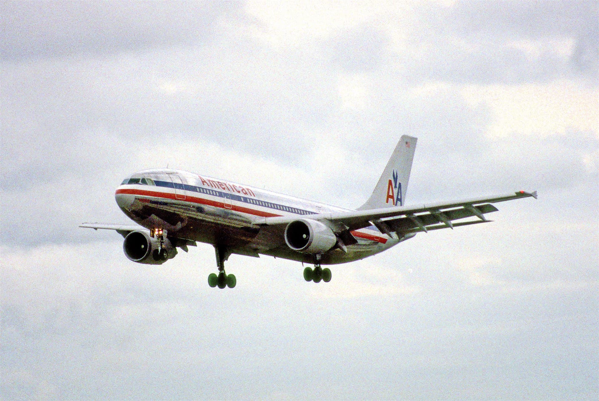 N7055A - Airbus