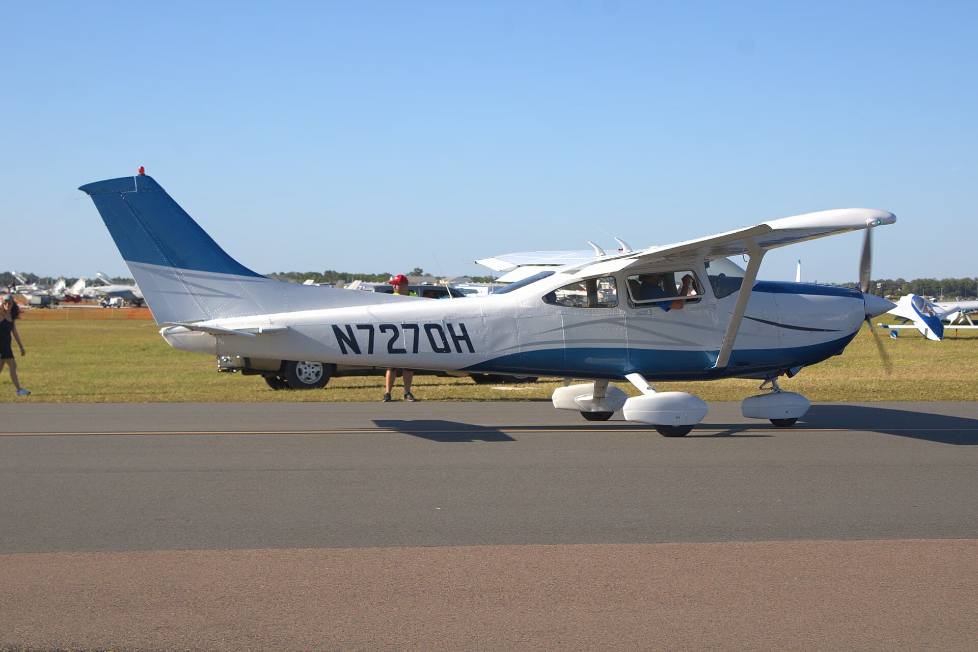 N7270H - Single-engine aircraft