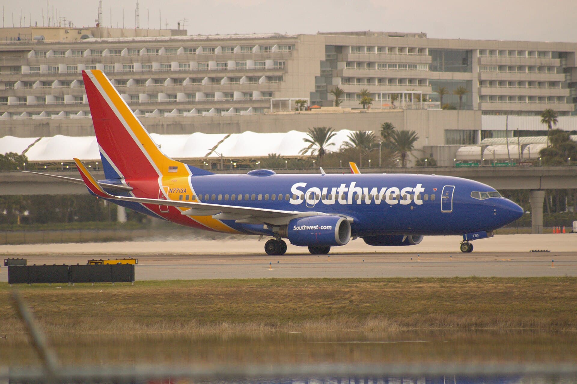 N7713A - Boeing