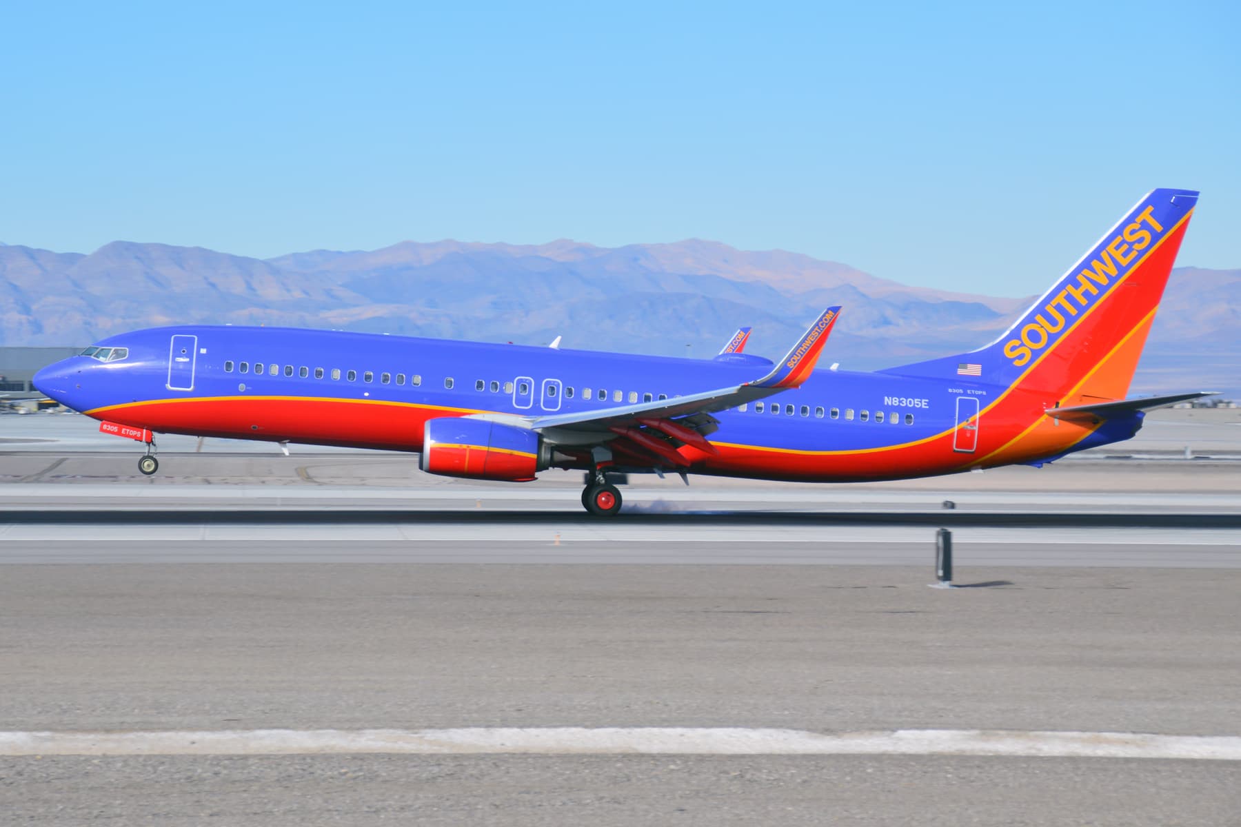 N8305E - Boeing