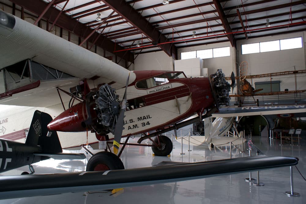 - Aircraft