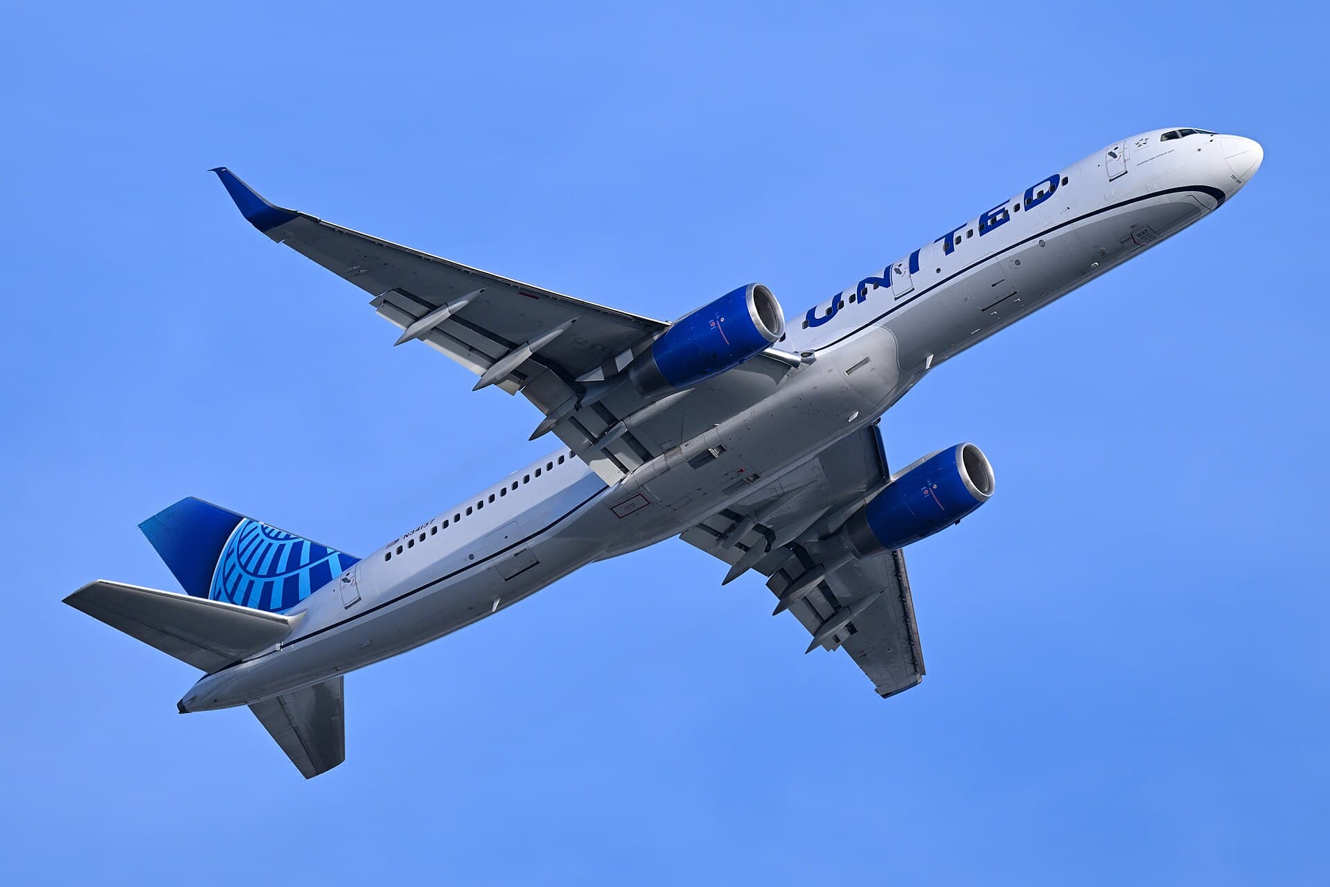 N34137 - Boeing