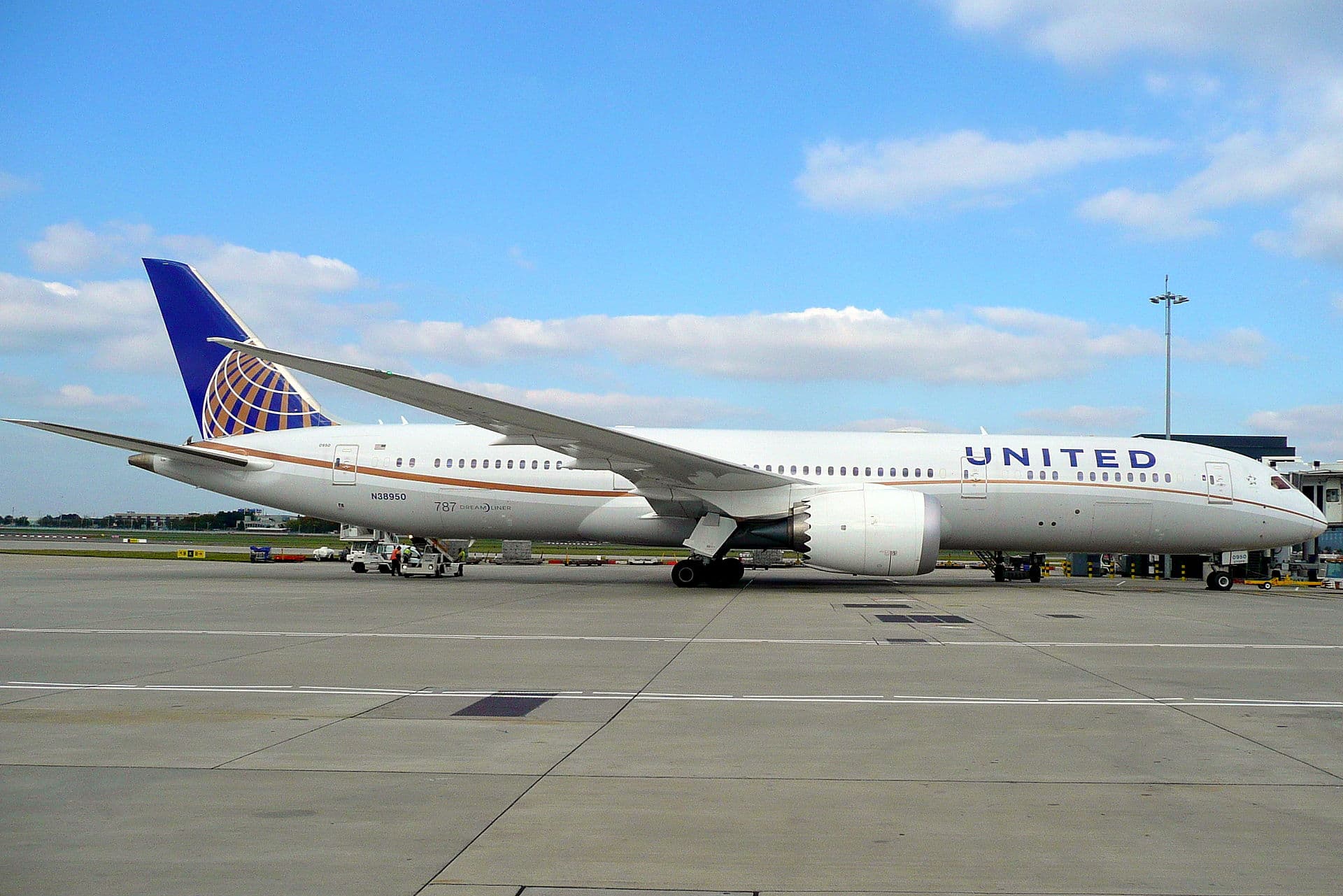N38950 - Boeing