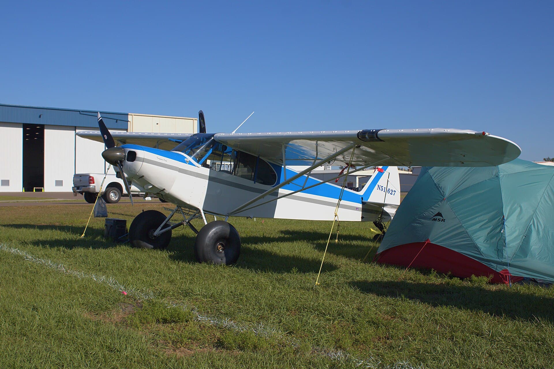 N51627 - Single-engine aircraft