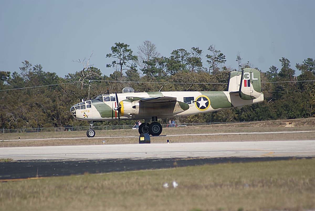 - Twin-engine aircraft
